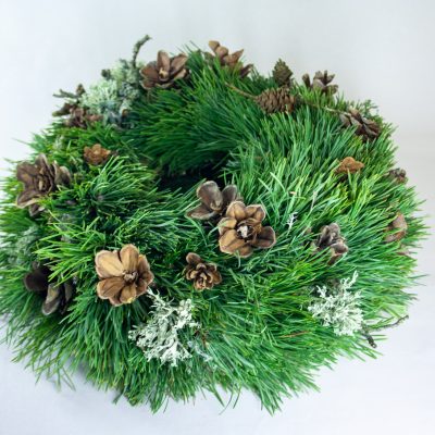 Adventes vainags, parastā priede ar čiekuru ziediem, D 30 cm