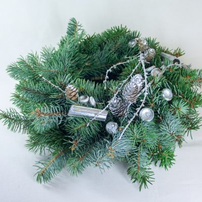 Adventes vainags, sudrabegle un sudrabs, D 25 cm